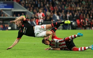 Sau khi gãy chân, các ngôi sao bóng đá thế giới chơi bóng thế nào?