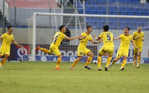 TRỰC TIẾP SLNA vs Hà Tĩnh (17h00). VTV6 trực tiếp bóng đá Việt Nam