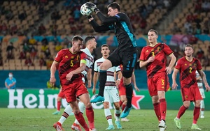 Bỉ vào tứ kết EURO 2021: Sừng sững bức tường thành