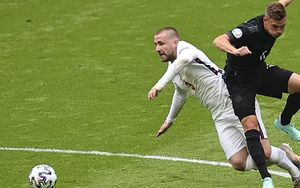 Luke Shaw gãy xương sườn vẫn đá 3 trận cuối ở EURO 2021