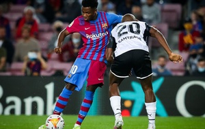 Barcelona: Ansu Fati đưa ánh sáng trở lại Camp Nou