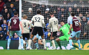 ĐIỂM NHẤN Burnley 0-1 Liverpool: Vẹn nguyên giấc mơ ‘ăn bốn’. Chìa khóa Arnold