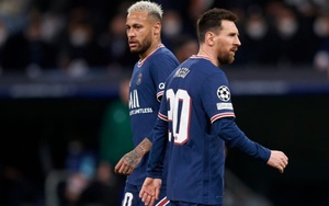 Messi, Neymar bị chính CĐV PSG la ó trên sân nhà