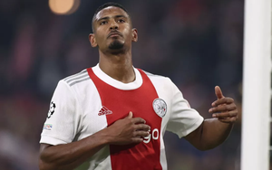 Bóng đá hôm nay 27/4: MU ra giá 55 triệu mua Milinkovic-Savic, gây bất ngờ với Haller