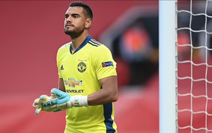 Sergio Romero bất ngờ muốn trở lại MU