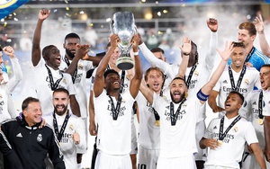 Real Madrid 2-0 Frankfurt: Benzema, Alaba lập công, Real lần thứ 5 đoạt siêu cúp Châu Âu