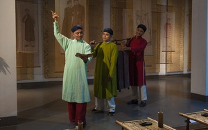 Tiếp viên hàng không hoàn toàn có thể mặc áo dài nam