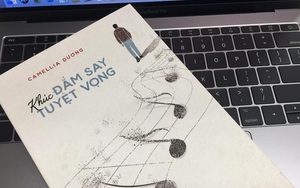 Đóa hoa trà của Camellia Dương