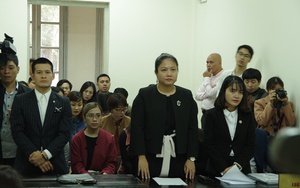 Đạo diễn Việt Tú và luật sư của Tuần Châu Hà Nội nói gì sau phiên sơ thẩm?