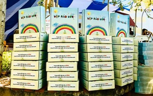 MC Minh Trang phát động dự án tặng trẻ em 1000 hộp sách mỗi tháng