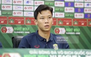 Quế Ngọc Hải: 'Quang Hải ở Pháp, người nguy hiểm nhất là Tuấn Hải'