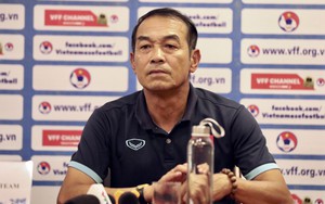 HLV Đinh Thế Nam chưa hài lòng về màn thể hiện của Khuất Văn Khang