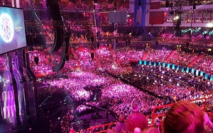 Eurovision 2017 khai màn, 7 vạn fan đổ về Ukraina