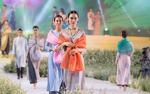 Lễ hội Áo dài 2019: NTK Tiến Doãn ra mắt BST ‘Thương yêu Đất Mẹ’