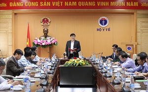 Bộ trưởng Bộ Y tế: Nguy cơ dịch COVID-19 từ các nước vào Việt Nam rất lớn