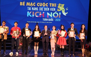 Trao 9 HCV và 15 HCB cuộc thi Tài năng trẻ diễn viên Kịch nói - 2020