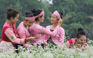 Tản văn cuối tuần: Vòng xòe ấm áp