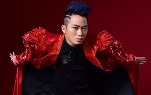 Tùng Dương 'kết đôi' Văn Mai Hương trên sân khấu 'Người đàn ông hát'