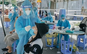 Số ca mắc Covid-19 'kỷ lục', Bình Dương 'khóa chặt' 11 phường để quét F0