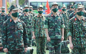 Tập trung nhân lực cho TP.HCM để khống chế dịch Covid-19 trước 15/9