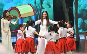 Chữ và nghĩa: 'Bình thường mới'