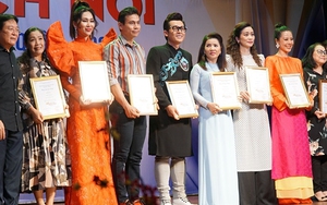 Trao giải thưởng cho các diễn viên, vở diễn xuất sắc trong Liên hoan kịch nói toàn quốc 2021