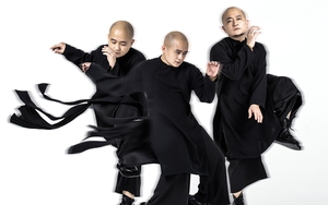 NTK Cao Minh Tiến tự làm mẫu cho bộ sưu tập mới