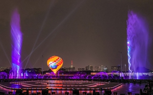 Hơn 1.000 khán giả dự khai trương khu nhạc nước lớn nhất Đông Nam Á tại TP. Thủ Đức