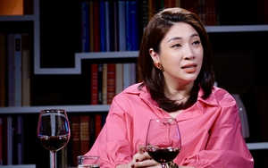 Ca sĩ Pha Lê: ‘Phụ nữ phải ngờ nghệch một tí mới hạnh phúc’