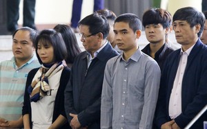 Hình ảnh các bị cáo trong phiên xét xử sơ thẩm vụ án đánh bạc nghìn tỷ