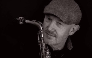 Tứ tấu jazz Houben ngẫu hứng cùng cha con Quyền Văn Minh