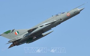 Máy bay MiG-21 của Ấn Độ gặp nạn