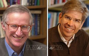 Nobel Kinh tế 2018 vinh danh công trình nghiên cứu liên quan khí hậu và tăng trưởng nội sinh