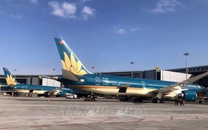 Mở lại nhiều đường bay, Cục Hàng không Việt Nam yêu cầu giãn cách đúng quy định trên tàu bay