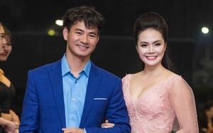 Lương Nguyệt Anh tình tứ sánh đôi NSƯT Xuân Bắc trên thảm đỏ Cống hiến 2018