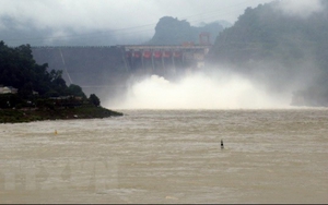 Thủy điện Sơn La mở cửa xả đáy lần thứ hai trong năm 2018