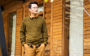 Sau 3 năm, Hoàng Bách trở lại với âm nhạc bằng single 'Cơn mưa nhỏ đầu mùa'