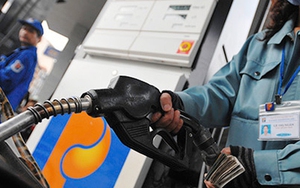 Sẽ khởi tố vụ trộn xăng A92 với chất tạo màu