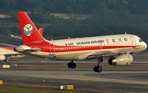 Một máy bay Trung Quốc phải hạ cánh khẩn cấp