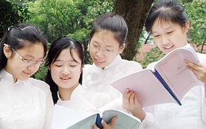 VIDEO: 6 tác phẩm bắt buộc trong chương trình Ngữ văn là những tác phẩm nào?