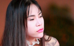 Ảnh: Người yêu cầu thủ Bùi Tiến Dụng 'bỏ' Sài Gòn về làng Bào đón Tết Mường