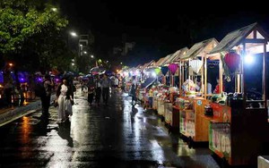 Phố đi bộ Trịnh Công Sơn: Cần được điều chỉnh để hoàn thiện hơn