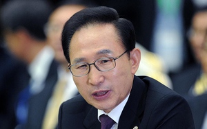 Cựu Tổng thống Hàn Quốc Lee Myung-bak bị thẩm vấn về cáo buộc tham nhũng