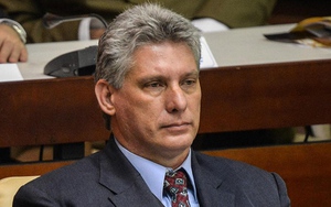 Đồng chí Miguel Diaz-Canel Bermudez được bầu làm Chủ tịch Hội đồng Nhà nước và Hội đồng Bộ trưởng Cuba