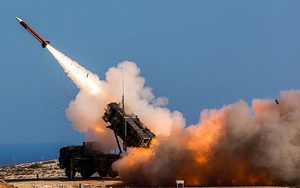 Saudi Arabia đánh chặn tên lửa đạn đạo của phiến quân Huthi bắn từ Yemen