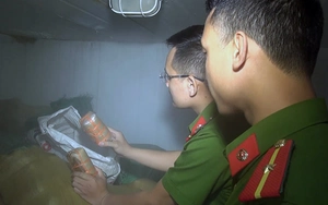 VIDEO: Phát hiện kho đông lạnh chứa 5 tấn mỡ lợn, 2 tạ giò không rõ nguồn gốc