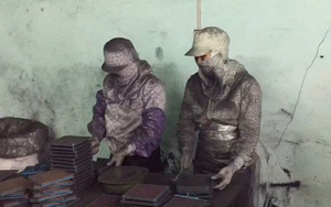 Hải Phòng: Khởi tố vụ 'Vinaca trị ung thư làm từ than tre'