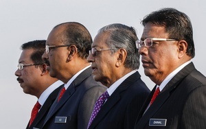 Tân Thủ tướng cao tuổi nhất thế giới tuyên thệ nhậm chức