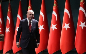 Tổng tuyển cử ở Thổ Nhĩ Kỳ: Chiến thắng ít vị ngọt của Tổng thống T. Erdogan