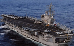 Mỹ đưa tàu sân bay USS Ronald Reagan với hơn 70 máy bay các loại tới Biển Đông tuần tra